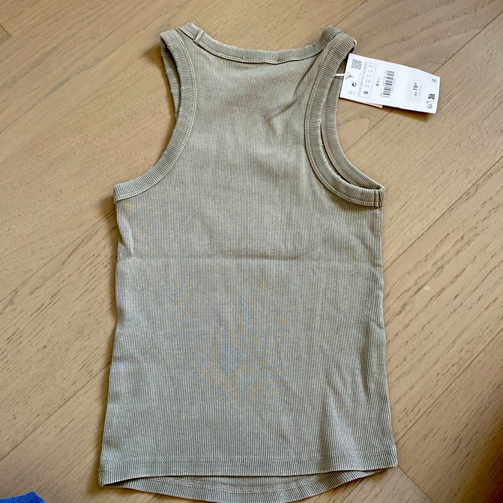 NWT Zara Ribbed Tank - Picture 3 of 3